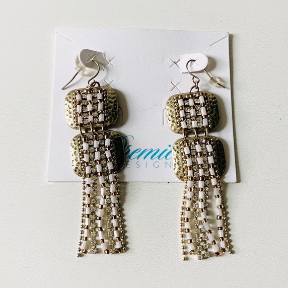 Premier Designs Bodega Bay Earrings - Picture 5 of 5